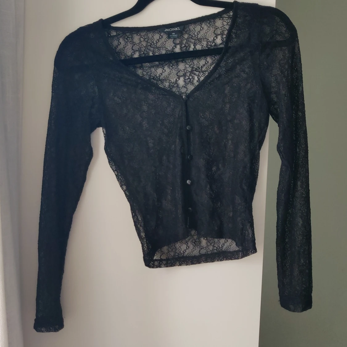 Svart långärmad spets top - 90