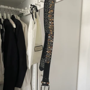 Bälte - Bälte, passar om man är strl S