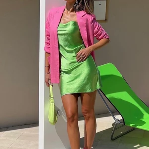 Klänning - Lapparna kvar