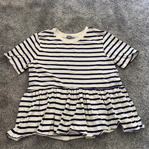 Zara tröja - Populära zara t-shirt. Stl S. Nyskick.💓