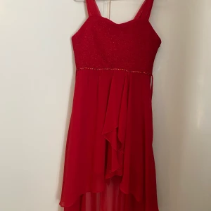 Klänning  - Rött klänning 
