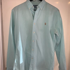 Ralph Lauren skjorta, oxford - Medium, oxford, slimfit, ljusblå, utmärkt skick