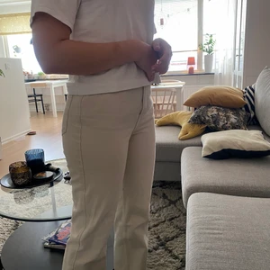 Weekday jeans  - Weekday jeans storlek W 26 L 32, original pris 500 kr säljs för 150 exklusive frakt.