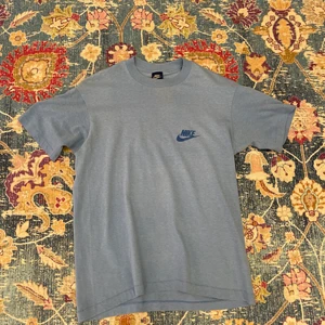 Vintage nike rainbow T-shirt  - Strl m, väldigt svår att få tag på