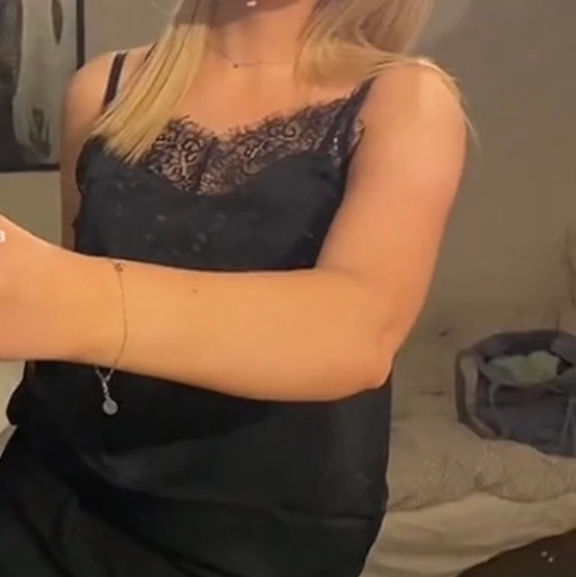 Klänning mer spets!