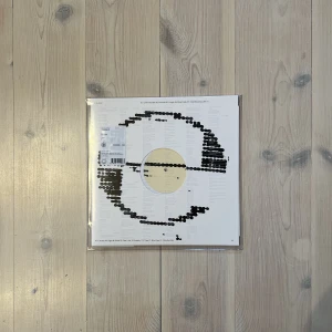 Ecco2k e vinyl / LP - Oöppnad e vinyl 2nd pressen 1/2500  Yung lean Sadboys Drain gang Drain Ecco2k Thaiboy digital Bladee