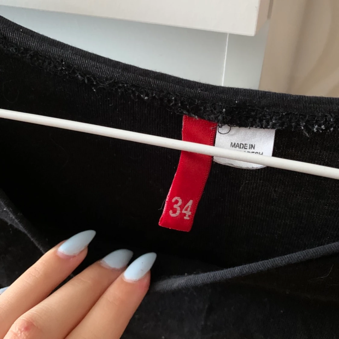 Tunn långärmad tröja storlek 34 - 90