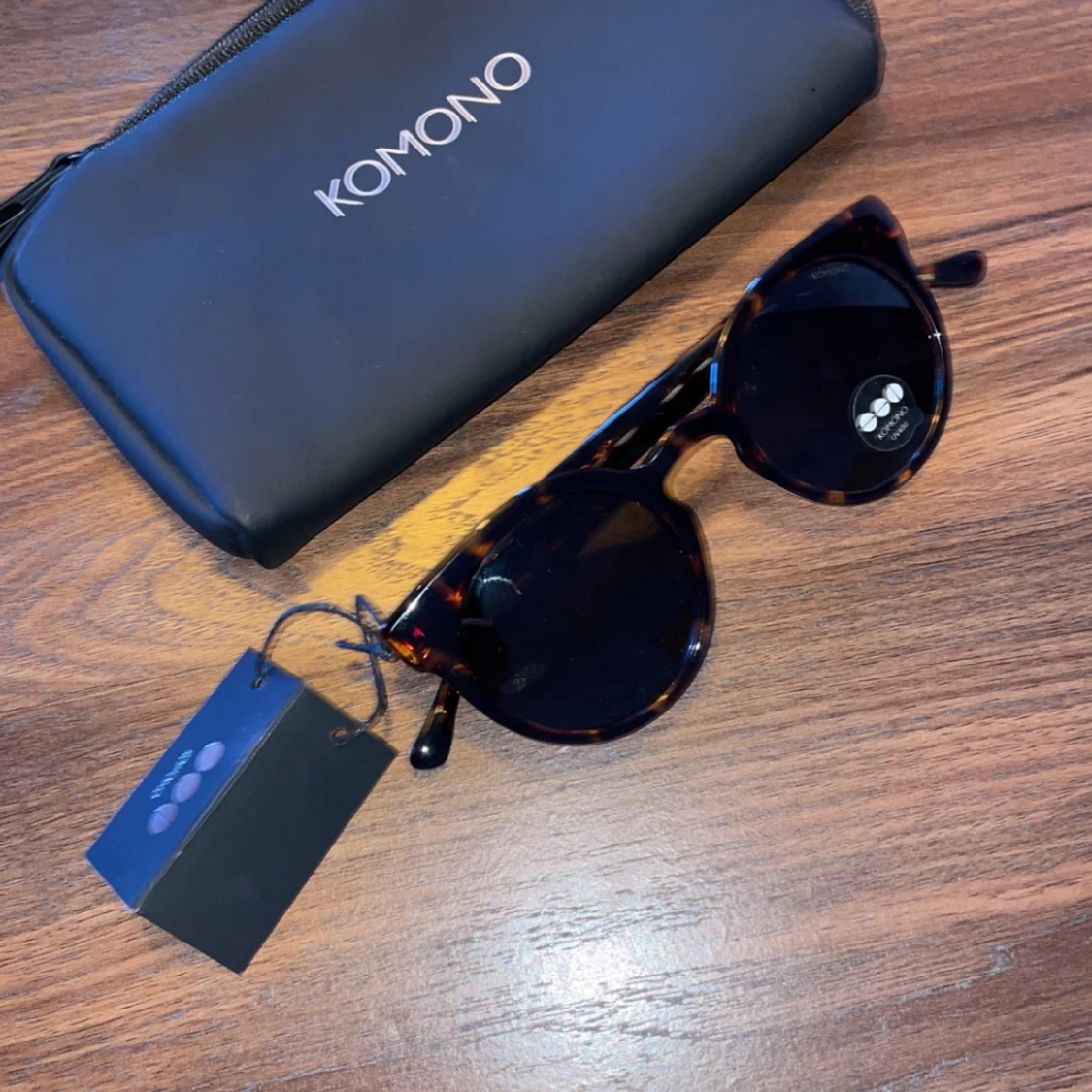 Komono solglasögon  - 90