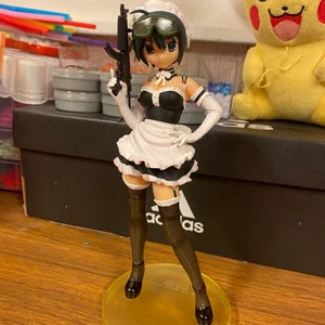 He is my master, Sawatari Izumi, anime figur - Sawatari Izumi figur lite retro på stilen och är felfri ifrån att en peg bröts från standen i foten och ett ben sitter lite löst men det går enkelt att fixa.  Tar endast betalt med swish, skriv priv för nummret. Osäker om frakt men kan fixas 