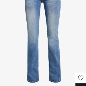 LTB roky flared jeans - LTB roky flared jeans vicky wash prislapp kvar helt nya, helt slutsålda överallt