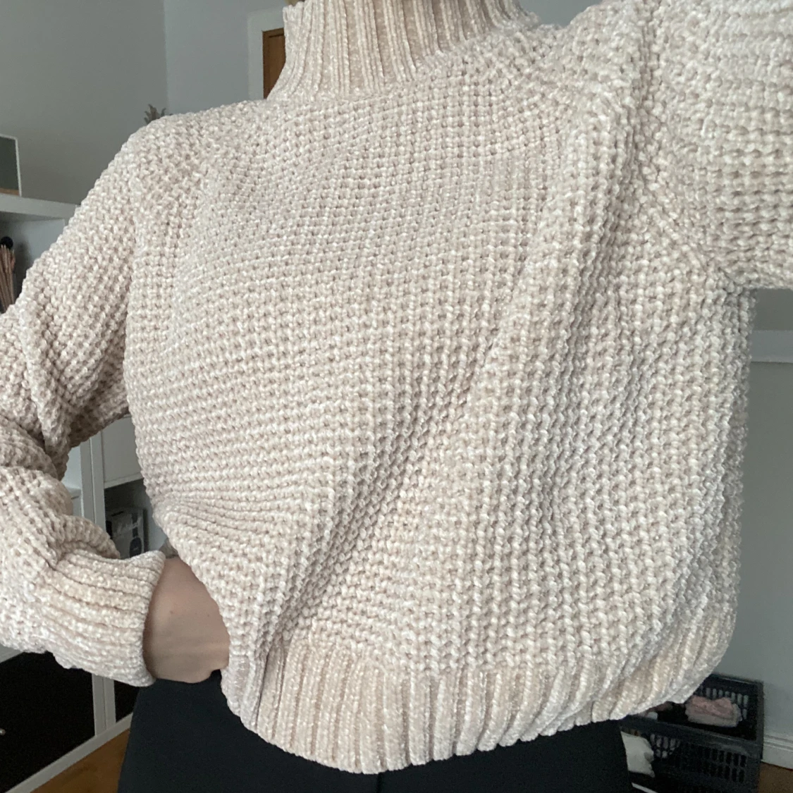 Beige tjocktröja - 90