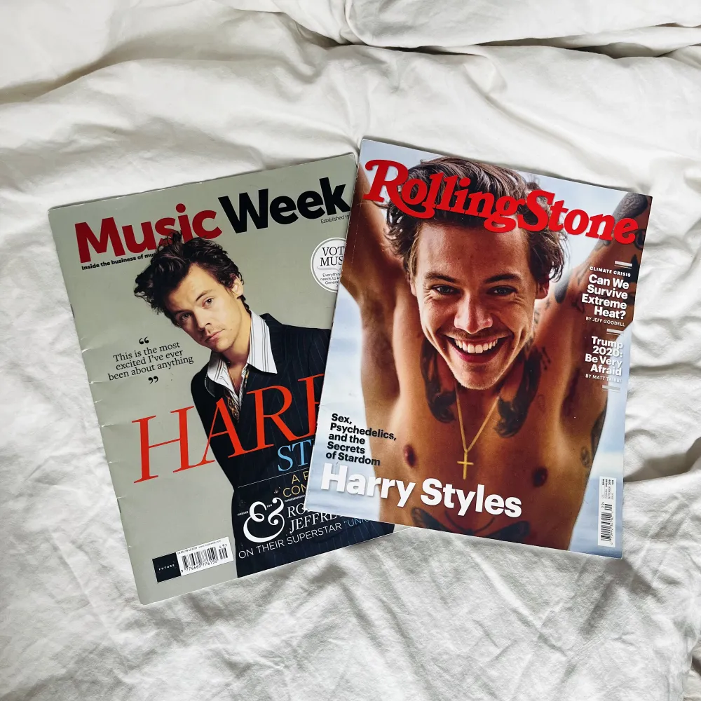 Harry Styles tidningar. Rolling stone såld. 100kr för den andra.. Övrigt.