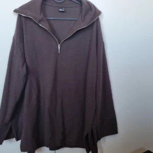 Tunika. Strl. M - Mycket fint skick. 