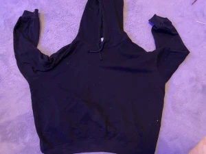 Hoodie - Svart Hoodie från H&M