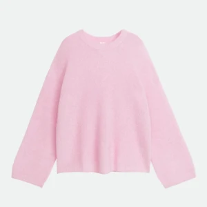 Arket Tröja - Söker denna rosa stickade tröjan ifrån zara i storlek XS-S hör gärna av er ifall ni har en sån till salu! 
