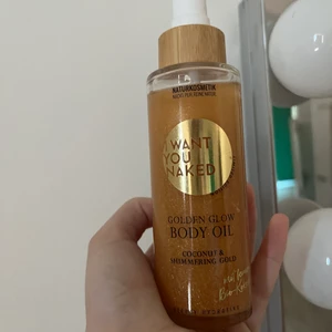 Olja - Body olja med skimmer i köpt för 400kr