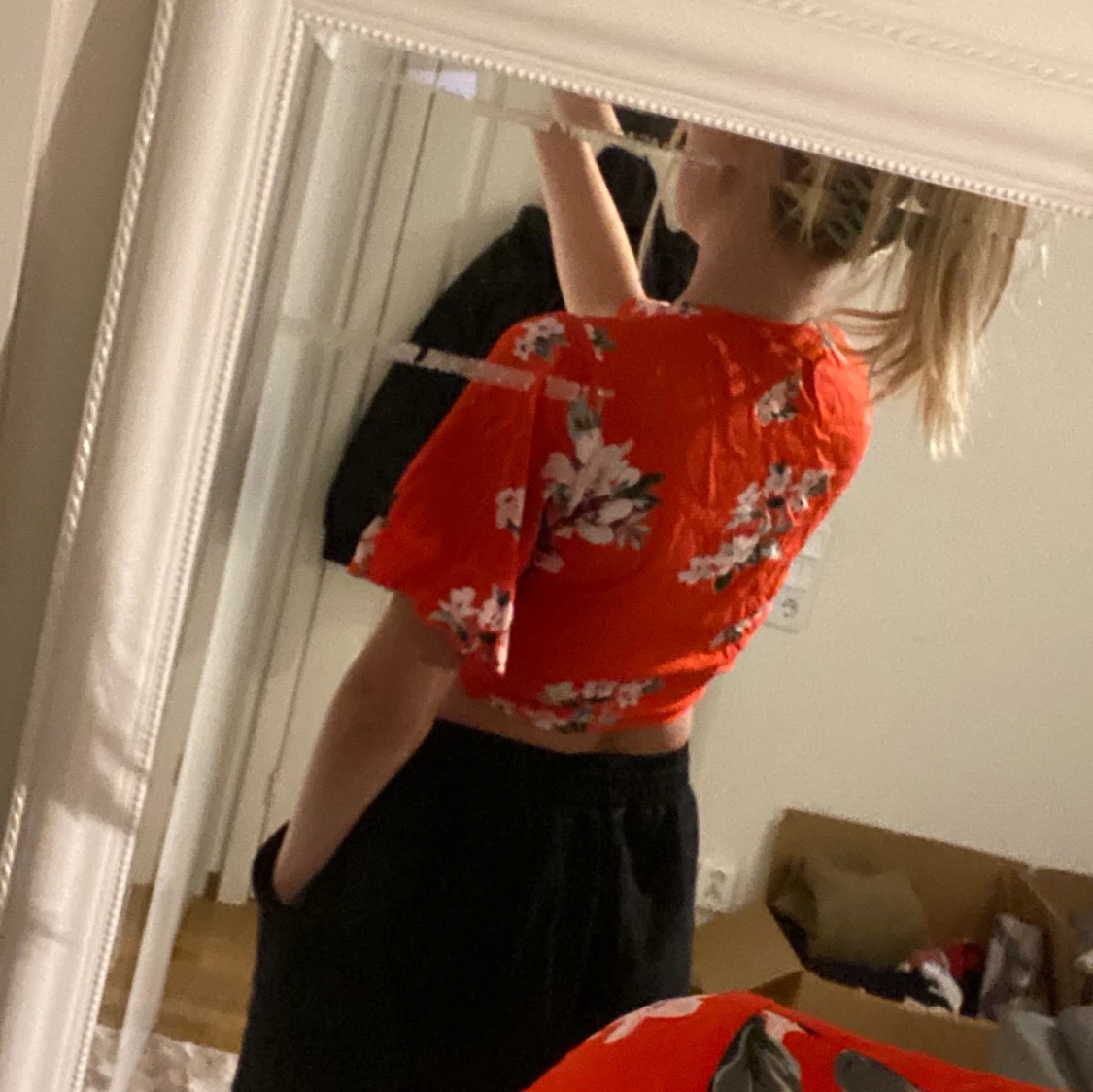 Rödblommig topp - 90