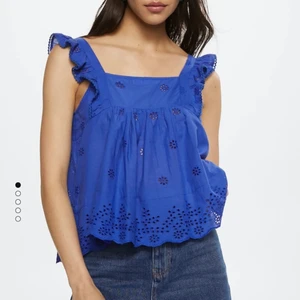 Blues/linne mango - Säljer denna supergulliga topp ifrån mango som knappt är använd💗skriv för fler bilder, nypris:349kr