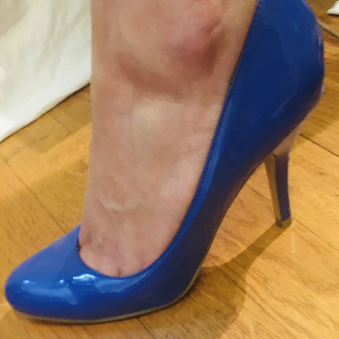 Bianco-Högklackade blåa lackskor