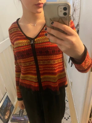 Tröja - Tunn koft linknande tröja