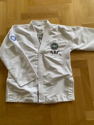 Taekwondo jacka ITF - Storlek 160cm