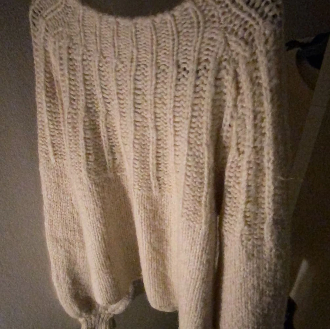 Stickad tröja
