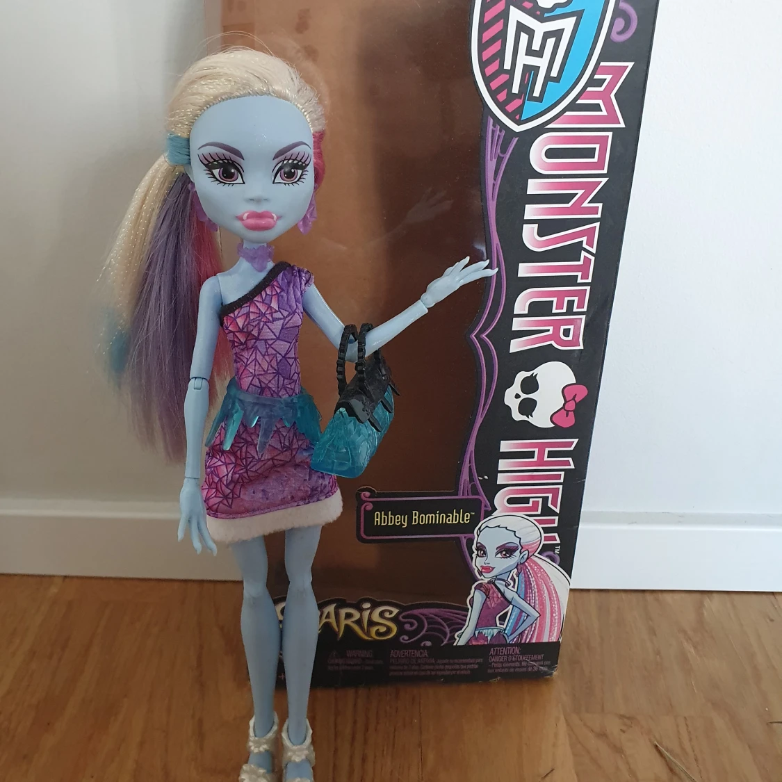 Abbey monster high scaris