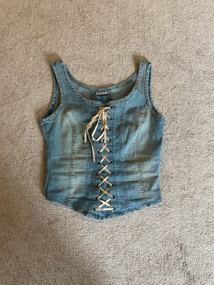 Jeanstopp - Köpt på Humana, har stretch i tyget och passar S/38✨