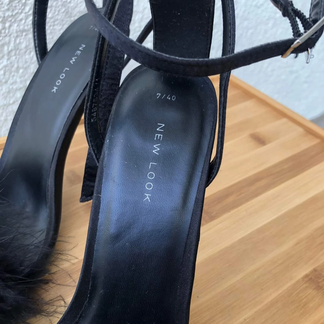 Snygga höga klackar - 90