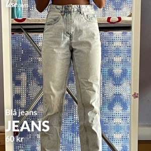 Jeans - Snygga jeans i storlek XS från Newyorker. (Är rynkiga för de har varit i min garderob orörd under andra kläder)