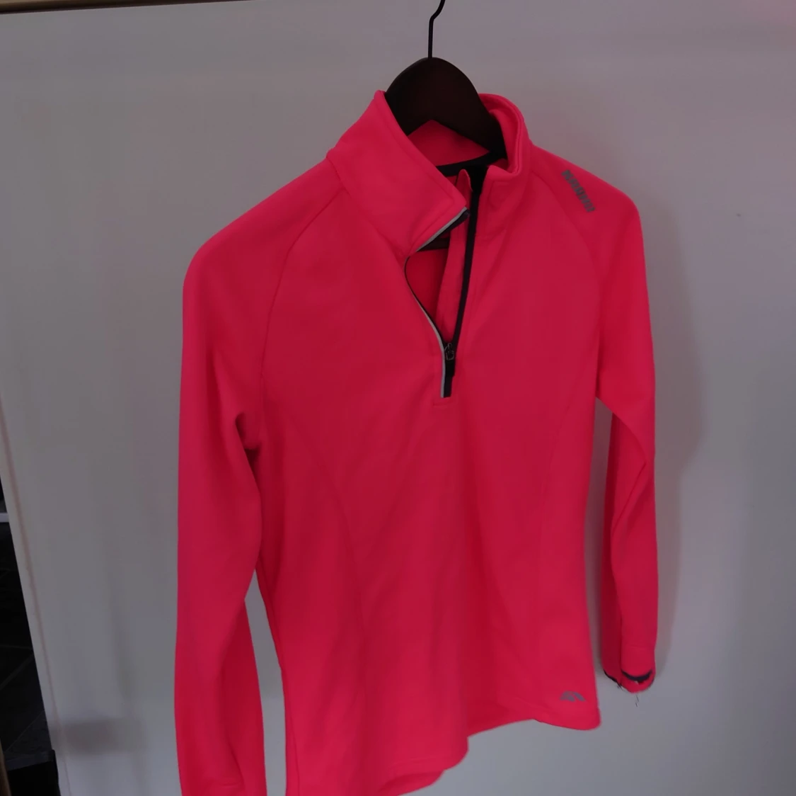 Dam trainingströja rosa 