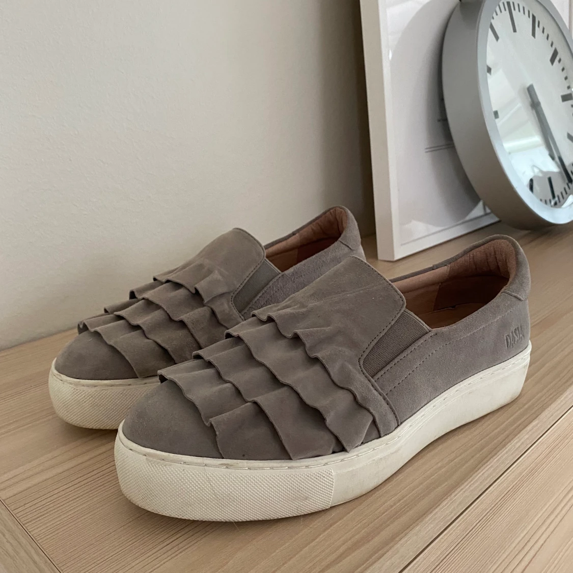 Skor från dasia  - 90