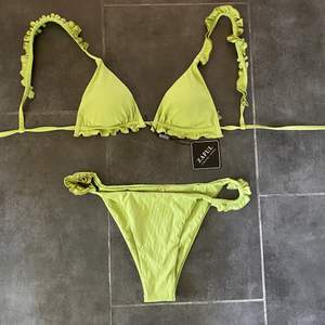 Jättefin grön bikini som aldrig är använd. Skickas med PostNord och frakten ingår ej i priset.