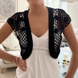 Stickad bolero!  - Så najs virkad bolero som passar till allt❤️