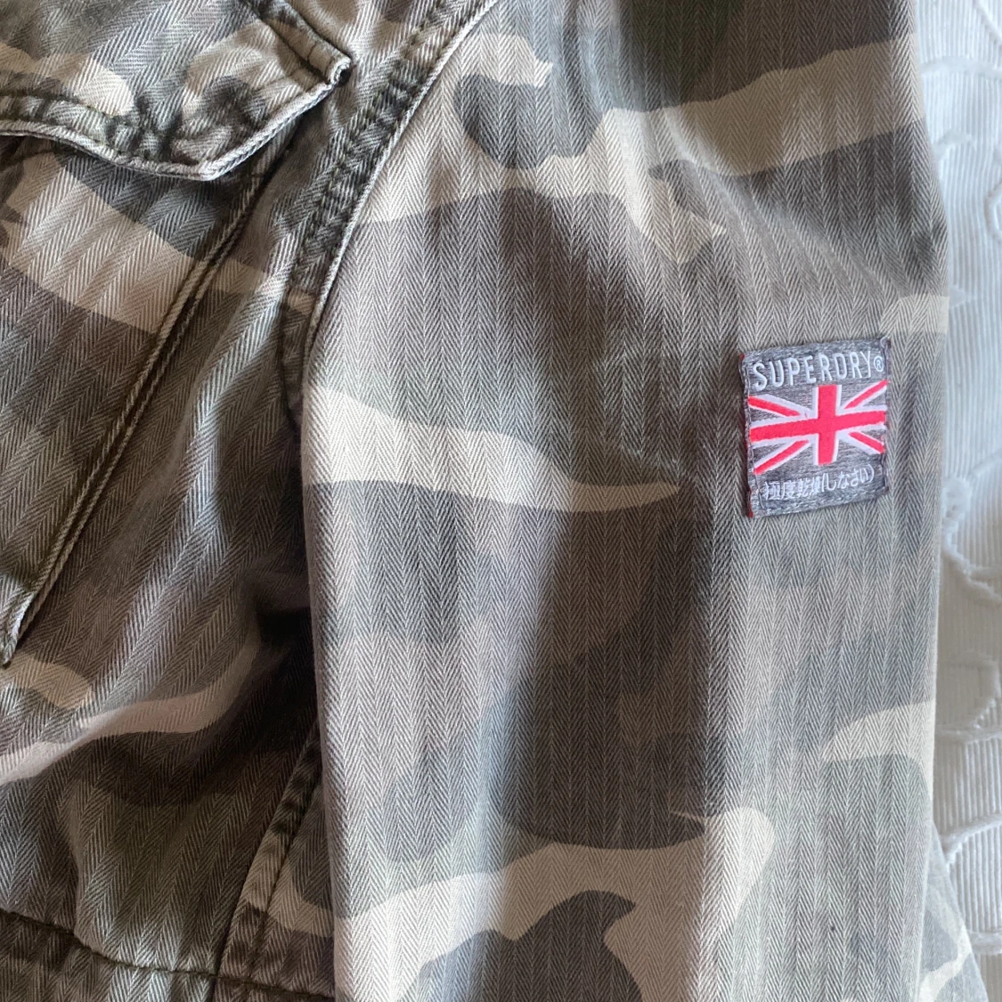 superdry  - 90