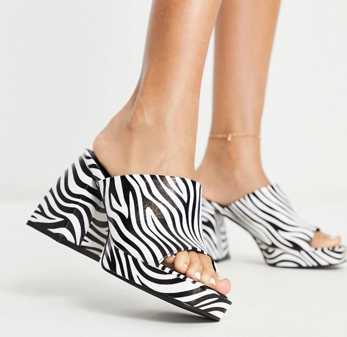 Zebra heels