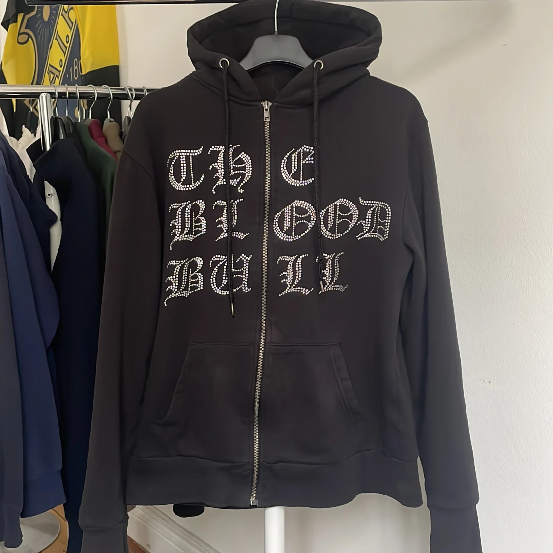 Rhinestone-hoodie - 91