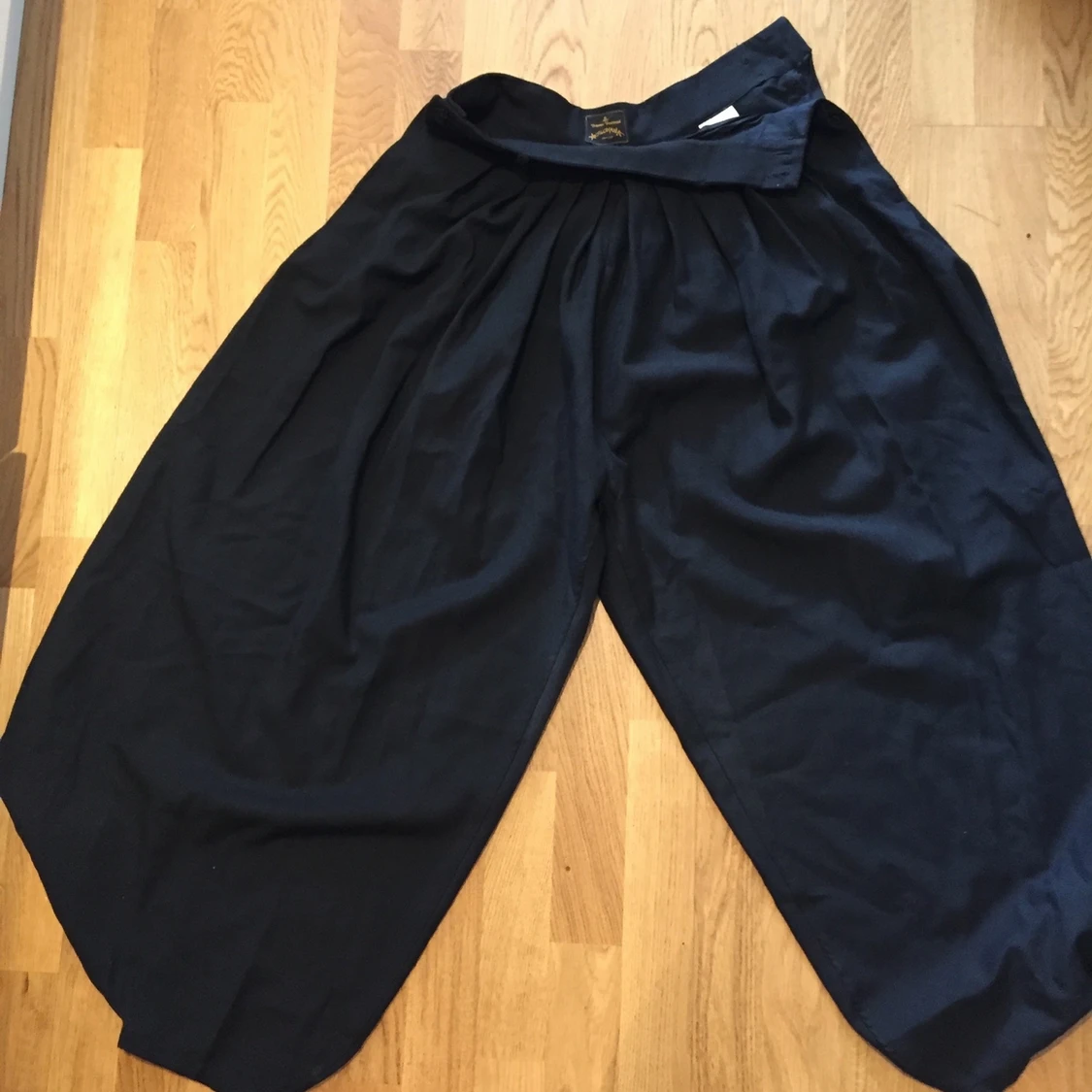 Vivienne Westwood stl 42 US (stl 36 EU) - 90