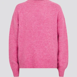 Rosa stickad tröja  - Säljer nu min rosa stickade tröja för den kommer ej till användning. Bra skick. Skön .