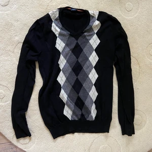 Ulltröja boomerang - Jättefin stickad tröja ulltröja från boomerang, jättebra skick. Storlek xxl, men jag som har s/m har haft den oversized. Möts i Stockholm eller fraktar mot tilläggskostnad.