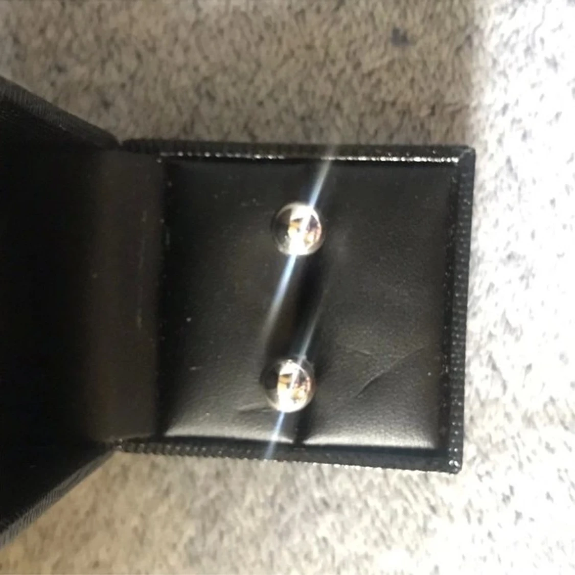 Silver coloured earrings - 90