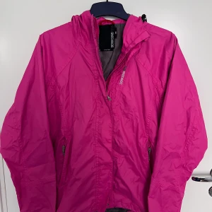 Didriksons Tigris regnjacka strl 36 - Didriksons Tigris regnjacka  