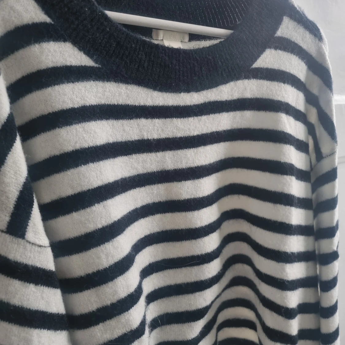 Randig stickad tröja - 91