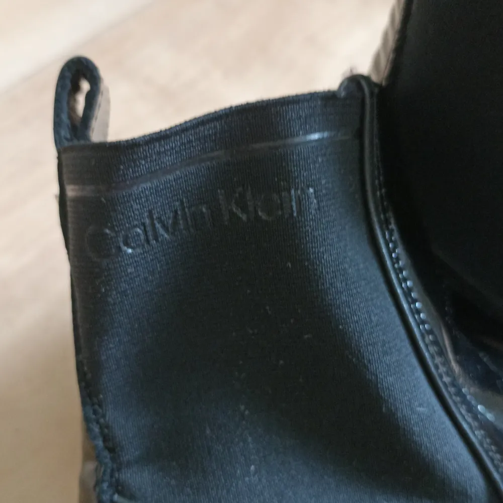 Calvin Klein Cleated Chelsea Boots. Very good condition. . Skor.