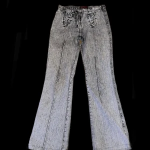 JEANS y2k - Jeans i y2k stil med stretch