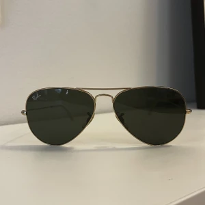 Ray-Ban Aviator  - Ray-Ban Aviator 