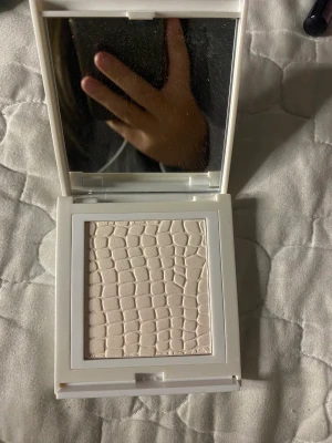 Puder Make Up Store - Helt nytt puder från Make Up Store. Nypris ca. 300kr 