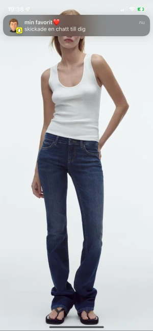 jeans - säljer nu dessa  jeansen som är i färgen mörkblå, superfina och supersköna, dem är i fint skick🩷