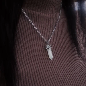 kristall halsband - Handgjort kristallhalsband 1 st exemplar kolla in min instagram - se.kitty