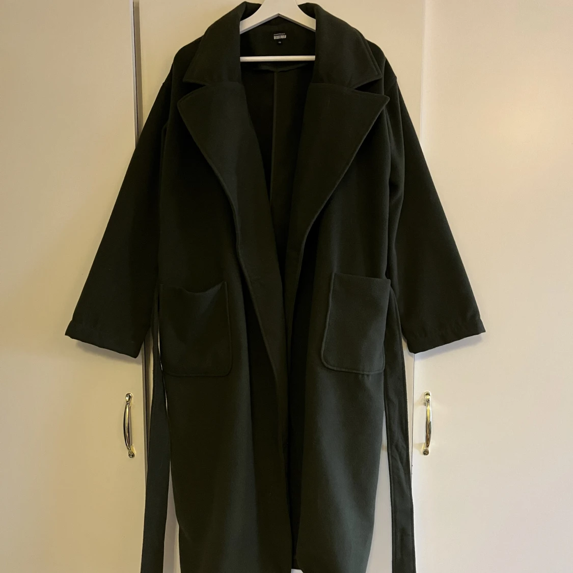 Lojsan Wallin x Bubbleroom kappa